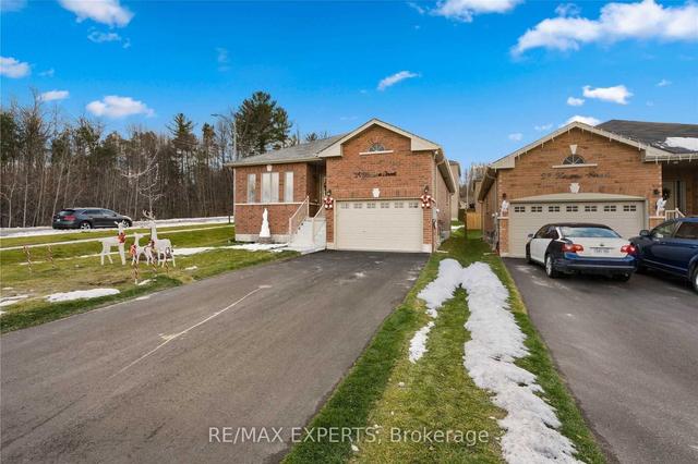 29 Hewson St, House detached with 3 bedrooms, 3 bathrooms and 5 parking in Penetanguishene ON | Image 12