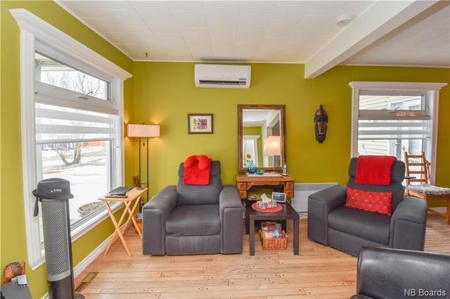 276 St Pierre Est Boulevard, House detached with 3 bedrooms, 2 bathrooms and null parking in Caraquet NB | Image 29