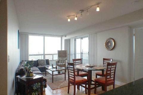 809 - 509 Beecroft Rd, Condo with 2 bedrooms, 2 bathrooms and 1 parking in Toronto ON | Image 4
