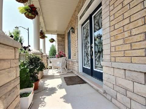1028 Kelman Crt, House detached with 4 bedrooms, 3 bathrooms and 2 parking in Milton ON | Image 17