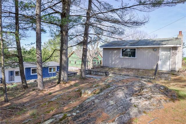 19 Loon Lake Road, House detached with 3 bedrooms, 1 bathrooms and 4 parking in Gravenhurst ON | Image 24