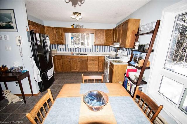 224 Stephenson 4 Road W, House detached with 3 bedrooms, 1 bathrooms and null parking in Huntsville ON | Image 5