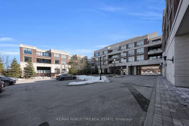 223 - 2396 Major Mackenzie Dr, Condo with 2 bedrooms, 2 bathrooms and 2 parking in Vaughan ON | Image 1
