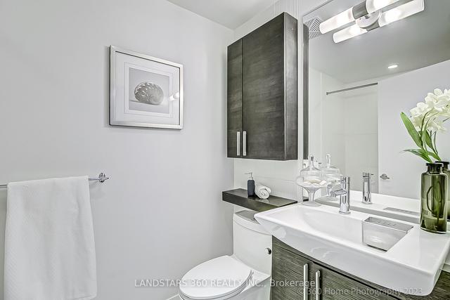 3502 - 25 Capreol Crt, Condo with 1 bedrooms, 1 bathrooms and 1 parking in Toronto ON | Image 25
