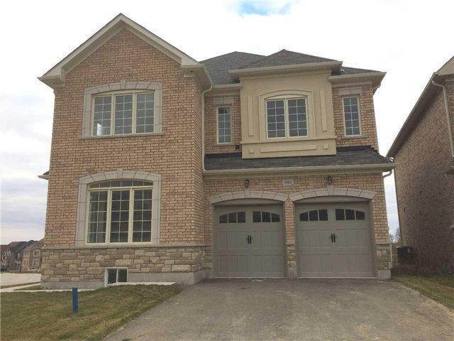 981 Grainger Tr E, House detached with 4 bedrooms, 4 bathrooms and 2 parking in Newmarket ON | Image 2