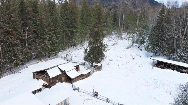 1538 Creighton Valley Road, House detached with 3 bedrooms, 2 bathrooms and 14 parking in North Okanagan E BC | Image 59