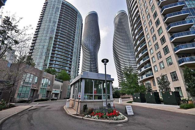 809 - 90 Absolute Ave, Condo with 2 bedrooms, 2 bathrooms and 1 parking in Mississauga ON | Image 12