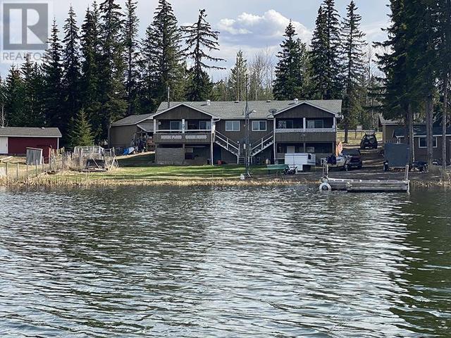 6333 Moose Point Drive, House detached with 4 bedrooms, 4 bathrooms and null parking in Cariboo L BC | Image 1