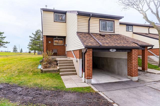 47 - 890 Limeridge Rd E, Townhouse with 4 bedrooms, 2 bathrooms and 2 parking in Hamilton ON | Image 1