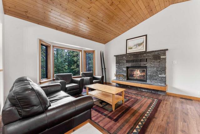 105 Grassi Place, House detached with 3 bedrooms, 3 bathrooms and 2 parking in Canmore AB | Image 8
