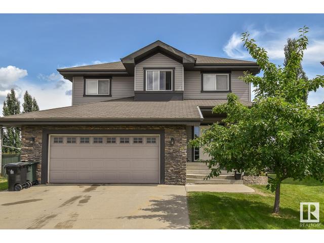 19 Victoria Ba, House detached with 4 bedrooms, 3 bathrooms and null parking in Spruce Grove AB | Image 1