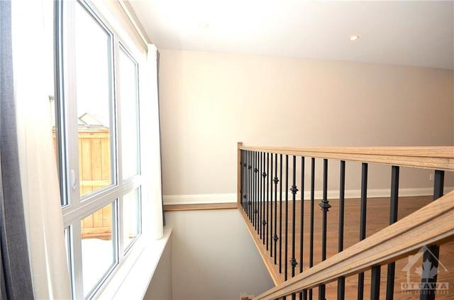 109 Porter Street, Townhouse with 3 bedrooms, 3 bathrooms and 3 parking in Ottawa ON | Image 13