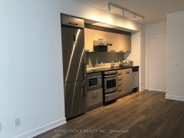 1210 - 87 Peter St E, Condo with 1 bedrooms, 1 bathrooms and 0 parking in Toronto ON | Image 10