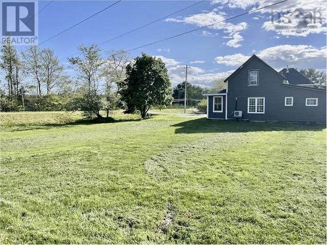 9740 Highway 8, House detached with 3 bedrooms, 1 bathrooms and null parking in Queens NS | Image 25