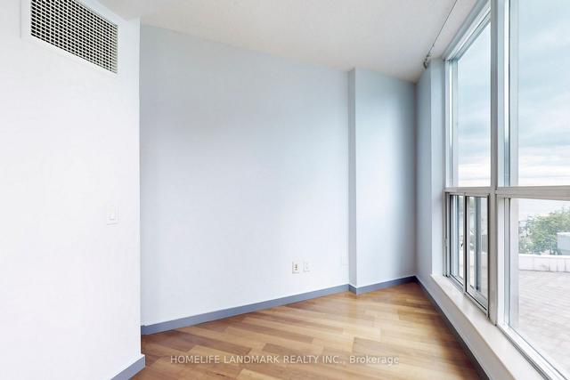 612 - 8 York St, Condo with 2 bedrooms, 2 bathrooms and 1 parking in Toronto ON | Image 6