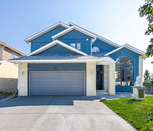 2908 Signal Hill Drive Sw, House detached with 6 bedrooms, 3 bathrooms and 4 parking in Calgary AB | Image 1