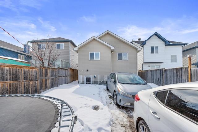 133 Saddlefield Crescent Ne, House detached with 5 bedrooms, 2 bathrooms and 5 parking in Calgary AB | Image 10