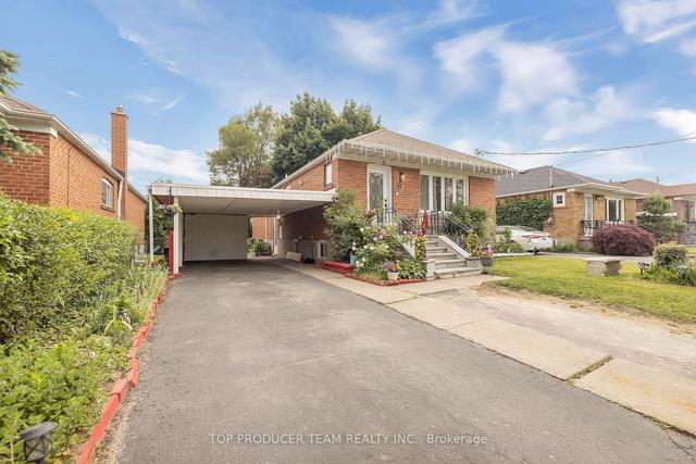 42 Ionview Rd, House detached with 3 bedrooms, 3 bathrooms and 4 parking in Toronto ON | Image 36