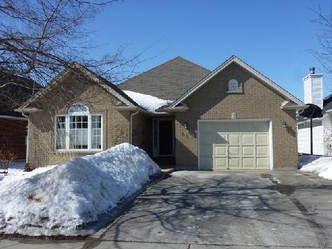 80 Kortright Rd E, House detached with 2 bedrooms, 2 bathrooms and 4 parking in Guelph ON | Image 1