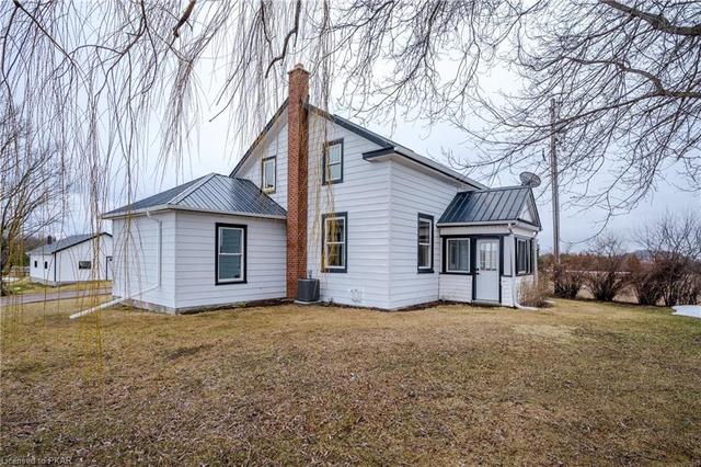3113 County Road 2, House detached with 4 bedrooms, 2 bathrooms and null parking in Otonabee South Monaghan ON | Image 12