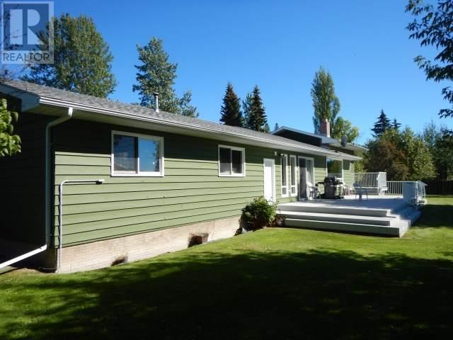 242 Gerow Drive, House detached with 3 bedrooms, 2 bathrooms and null parking in Burns Lake BC | Image 9