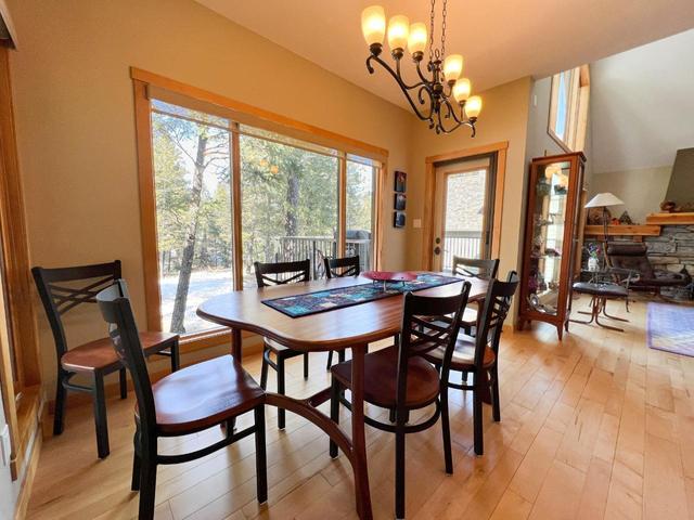 32 - 6800 Columbia Lake Road, House attached with 2 bedrooms, 3 bathrooms and 3 parking in East Kootenay F BC | Image 10