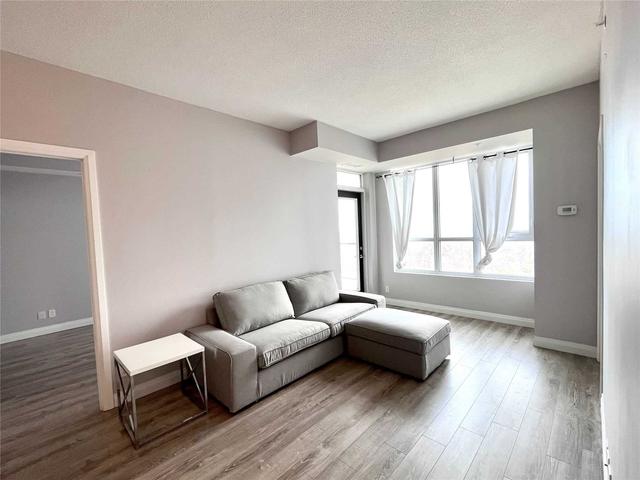 1012 - 22 East Haven Dr, Condo with 2 bedrooms, 2 bathrooms and 1 parking in Toronto ON | Image 2