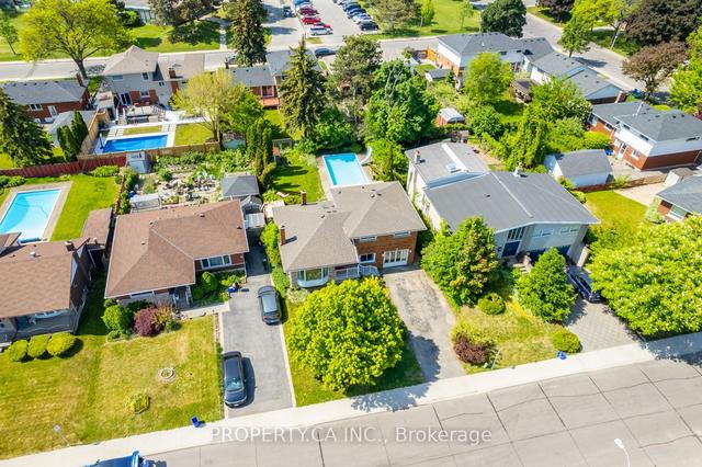 108 Delmar Dr, House detached with 3 bedrooms, 2 bathrooms and 3 parking in Hamilton ON | Image 31