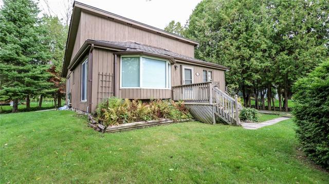 984 Lakeshore Rd E, House detached with 2 bedrooms, 1 bathrooms and 8 parking in Oro Medonte ON | Image 1