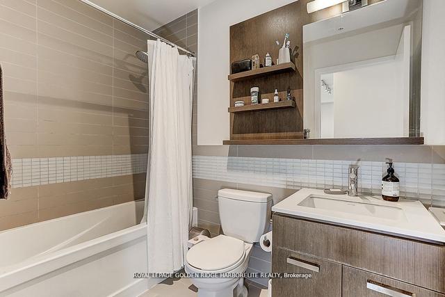 3701 - 295 Adelaide St W, Condo with 1 bedrooms, 1 bathrooms and 1 parking in Toronto ON | Image 2