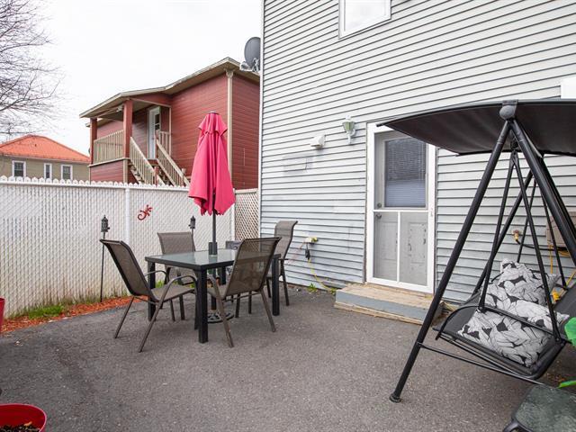 385 - 387 Rue St Charles, House detached with 2 bedrooms, 1 bathrooms and 2 parking in Farnham QC | Image 24