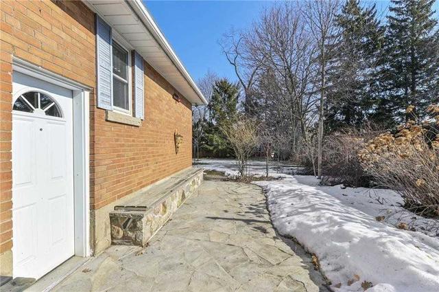 675 Ashley Ave, House detached with 3 bedrooms, 2 bathrooms and 3 parking in Burlington ON | Image 15