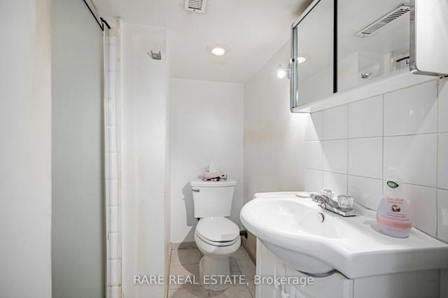 287 Sixth St, House attached with 3 bedrooms, 2 bathrooms and 1 parking in Toronto ON | Image 26