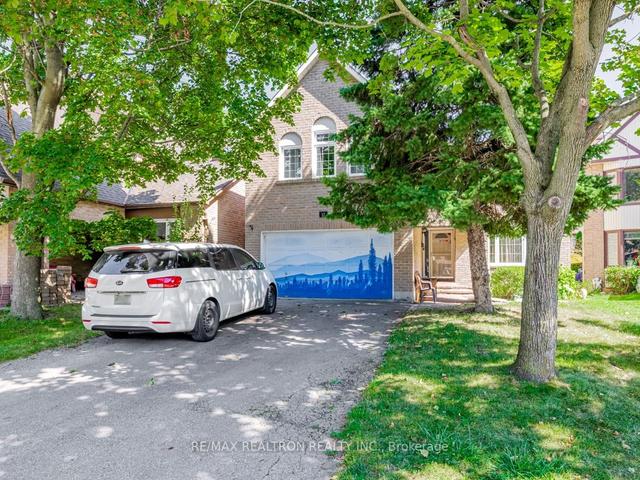 17 Finlayson Crt, House detached with 6 bedrooms, 4 bathrooms and 6 parking in Vaughan ON | Image 1