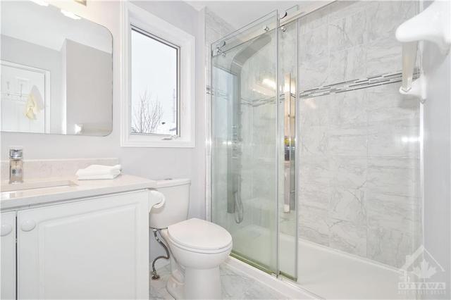 1901 Venus Avenue, House detached with 5 bedrooms, 4 bathrooms and 4 parking in Ottawa ON | Image 19