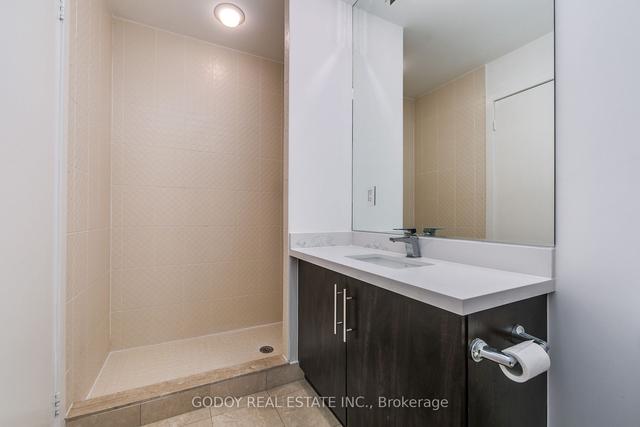 lph4901 - 55 Bremner Blvd, Condo with 3 bedrooms, 2 bathrooms and 1 parking in Toronto ON | Image 7