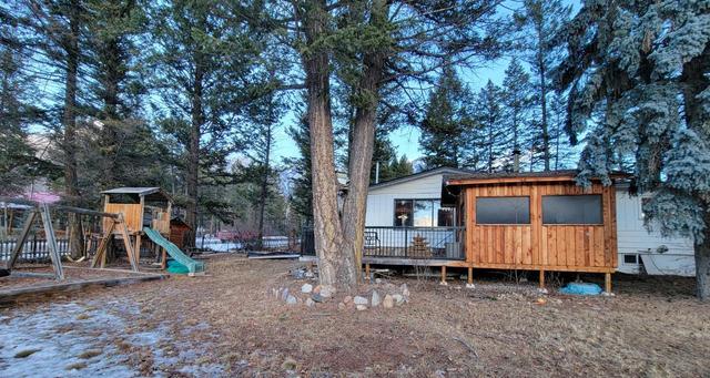 5182 Columbia River Road, House detached with 4 bedrooms, 2 bathrooms and null parking in East Kootenay F BC | Image 8
