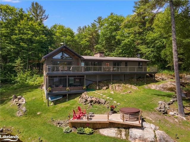 4280 Go Home Lake Shore, House detached with 3 bedrooms, 2 bathrooms and null parking in Georgian Bay ON | Image 8