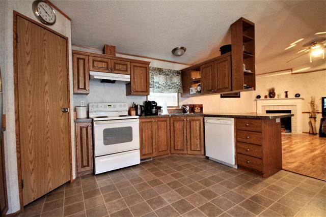 183 Grenoble Crescent, House detached with 3 bedrooms, 2 bathrooms and 3 parking in Wood Buffalo AB | Image 11