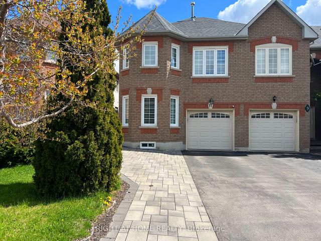 11 Miriam Garden Way, House attached with 4 bedrooms, 4 bathrooms and 5 parking in Vaughan ON | Image 12