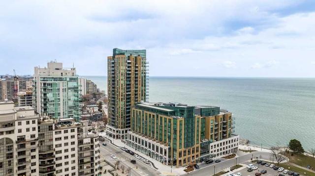 1303 - 2060 Lakeshore Rd, Condo with 2 bedrooms, 2 bathrooms and 2 parking in Burlington ON | Image 12