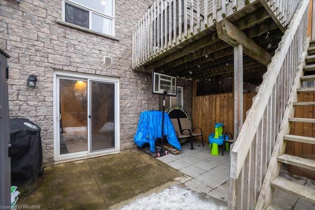 1331 6th Avenue W, House attached with 4 bedrooms, 1 bathrooms and null parking in Owen Sound ON | Image 11