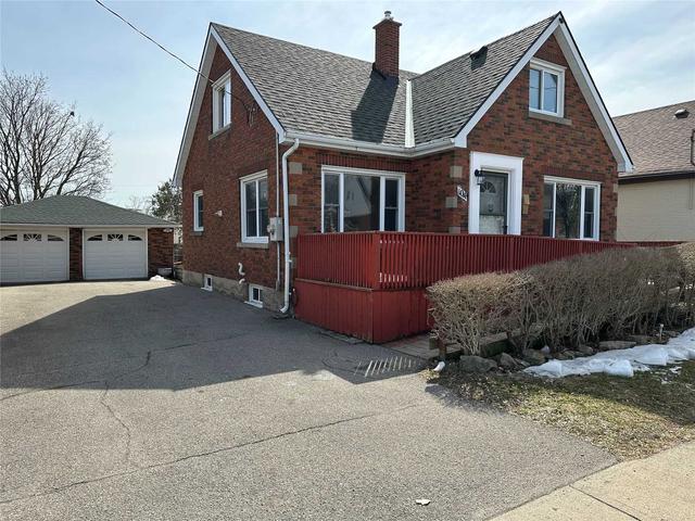 104 Mintern Ave, House detached with 4 bedrooms, 1 bathrooms and 3 parking in Brantford ON | Image 6