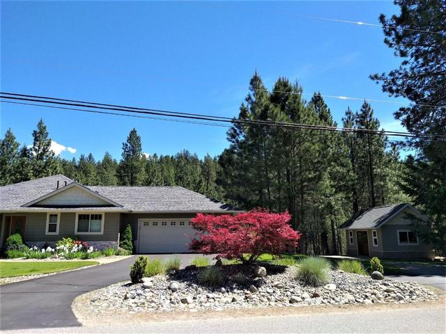 235 Prospect Drive, House detached with 3 bedrooms, 3 bathrooms and null parking in Kootenay Boundary D BC | Image 2