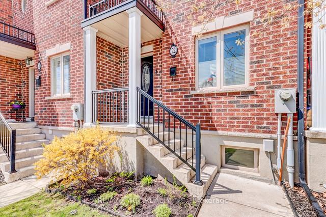 22 Coventry St, House attached with 3 bedrooms, 3 bathrooms and 1 parking in Toronto ON | Image 27