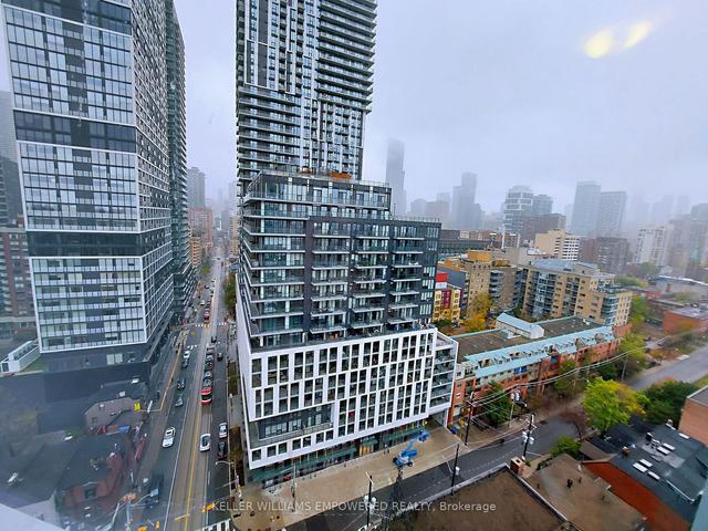 2107 - 219 Dundas St E, Condo with 3 bedrooms, 2 bathrooms and 0 parking in Toronto ON | Image 8