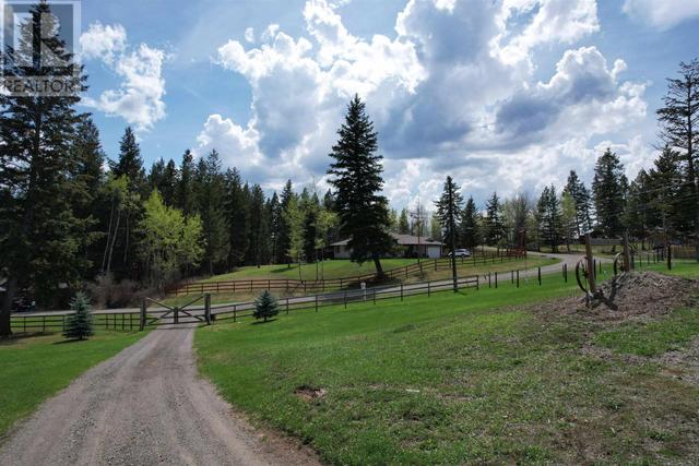 5431 Scuffi Road, House detached with 4 bedrooms, 3 bathrooms and null parking in Cariboo G BC | Image 31