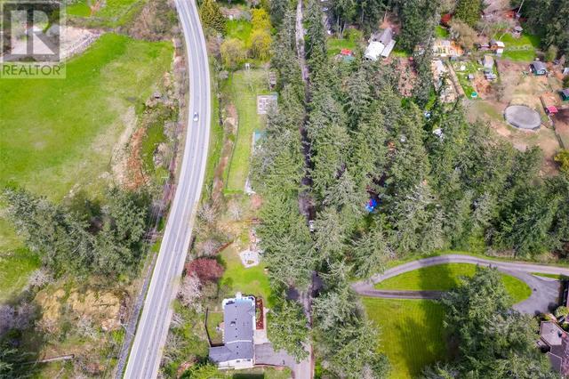 4850 Elk Rd, House detached with 4 bedrooms, 2 bathrooms and 8 parking in Saanich BC | Image 5