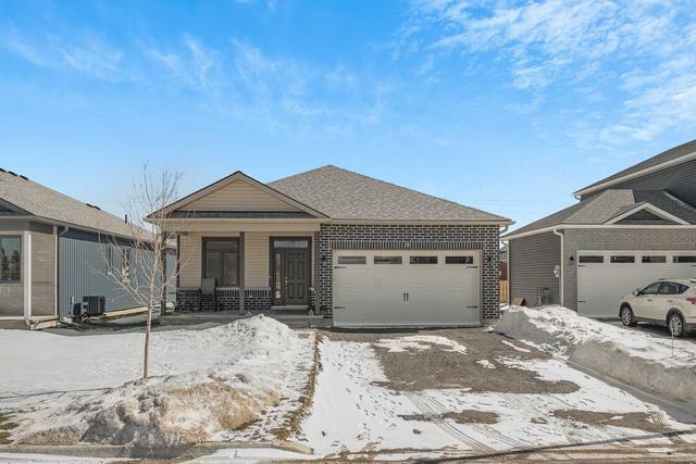 35 Allen St, House detached with 2 bedrooms, 2 bathrooms and 6 parking in Prince Edward County ON | Image 1