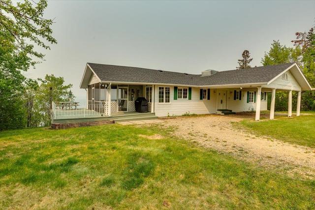 1527 Township Road 394, House detached with 4 bedrooms, 2 bathrooms and 20 parking in Lacombe County AB | Image 11